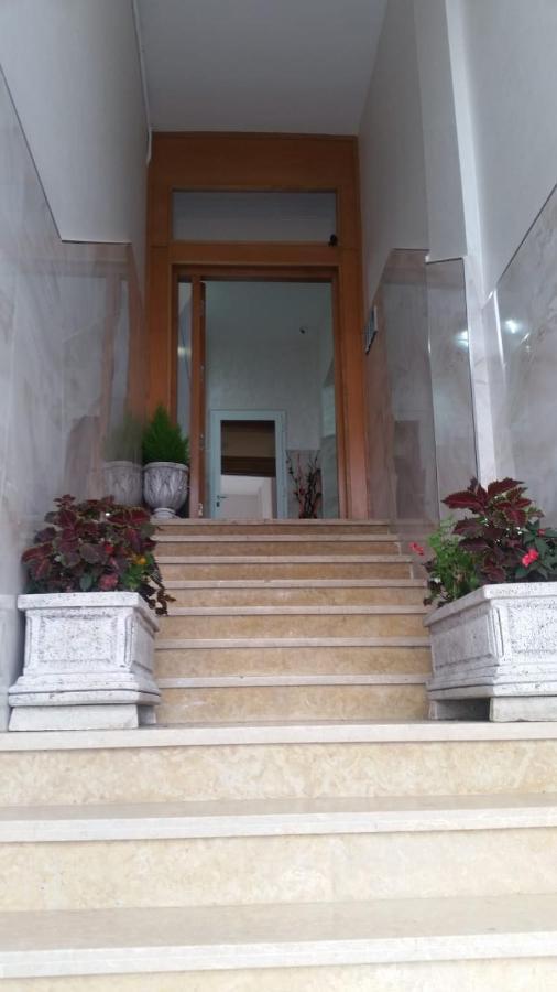 Appartement A Tanger Deux Chambres Exterior foto